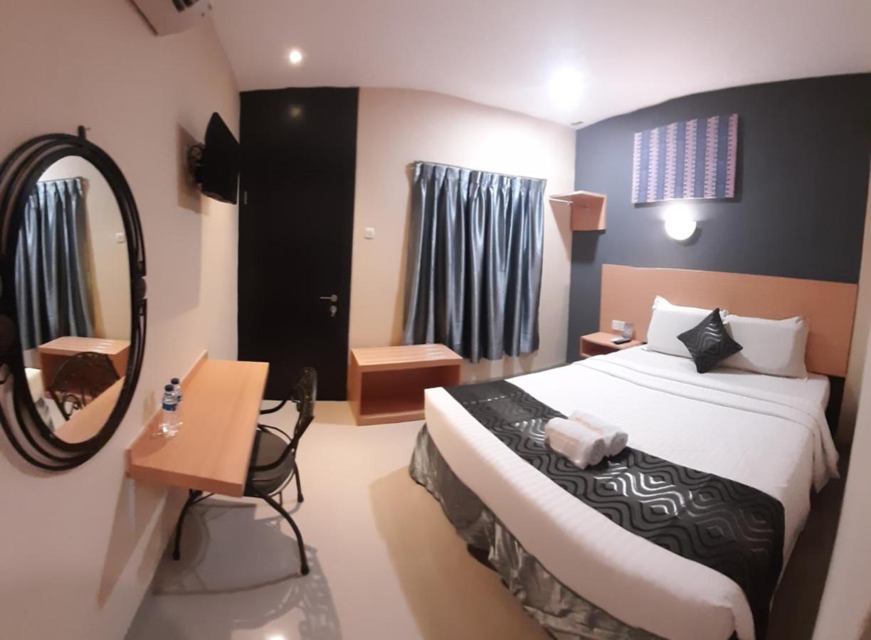 New Gentala Hotel Medan Zewnętrze zdjęcie